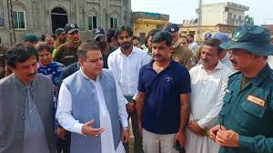 کمشنر راولپنڈی کا فلڈ ریلیف کیمپ کا دورہ، ریسکیو آپریشن کی کارکردگی کو سراہا