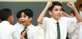 طلبہ کیلئے بڑی خوشخبری۔حکومت کاگرمیوں کی چھٹیاں بڑھانے کافیصلہ