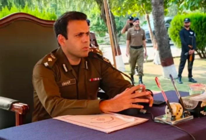 عوام کے جان و مال کی حفاظت پولیس کی اولین ذمہ داری ہے،ڈی پی اوگجرات