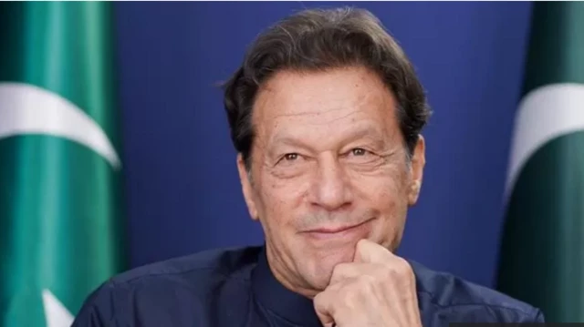 عمران خان کا پی ٹی آئی قیادت کوجوڈیشنل کمیشن سے مستعفی،ضمنی الیکشن کے بائیکاٹ کاحکم