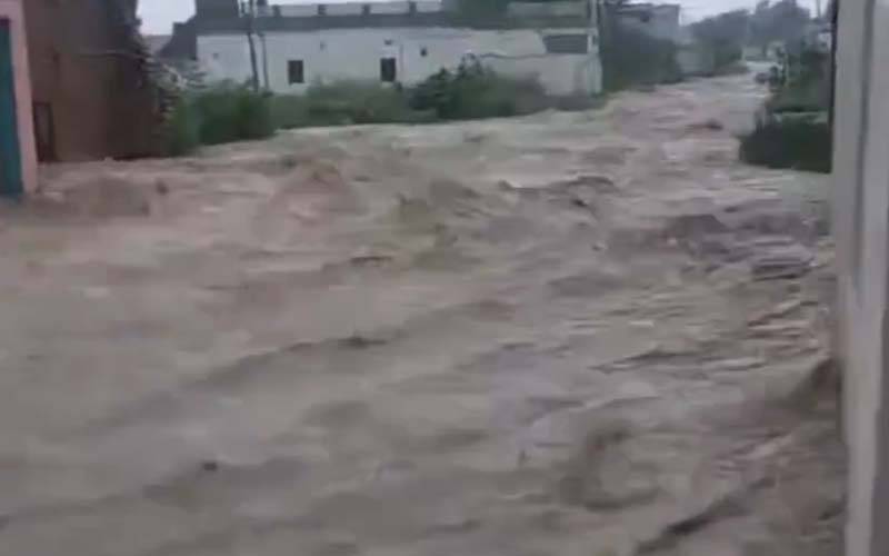 راوی، چناب، ستلج نے تباہی مچادی،اموات کی 20 ہوگئی،پانی لاہور میں داخل