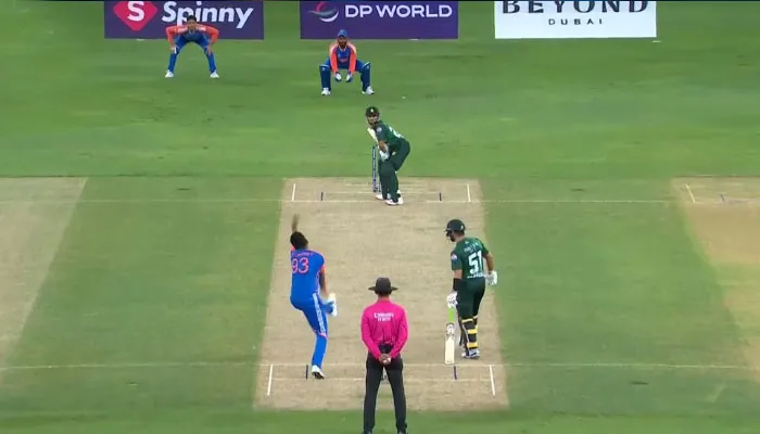 دبئی: بھارت کو پاکستان کے خلاف 128 رنز کا ہدف، پاکستانی بیٹنگ لائن ناکام