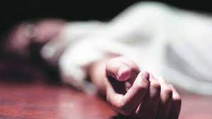 کنجاہ : سسرالیوں نے بہو کو زہریلی گولیاں کھلا کر تیزاب پلادیا ،موت سے قبل ویڈیو بیان میں حقیقت بیان