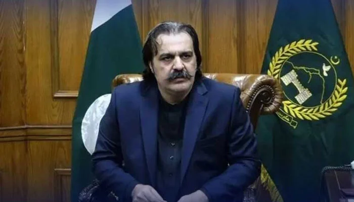 وزیراعلیٰ خیبرپختونخوا علی امین گنڈاپور کو تبدیل کرنے کا فیصلہ، پی ٹی آئی ذرائع کا دعویٰ