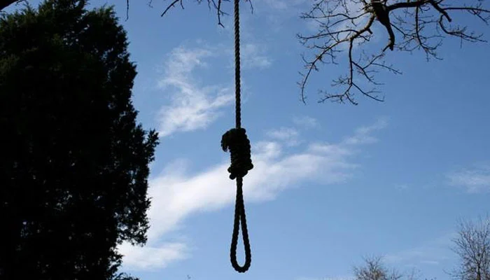 تھرپارکرمیں 3 نوجوانوں کی ایک ہی درخت سے پھندا لگی لاشیں برآمد