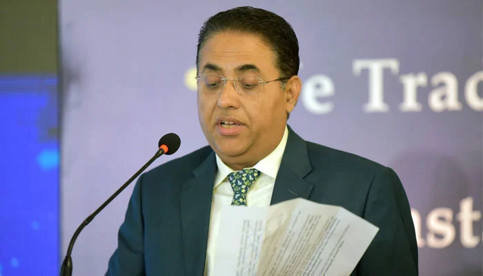 سب جانتے ہیں IMF کی رپورٹ درست ہے، اسے غلط ثابت نہ کریں،ریحان حنیف