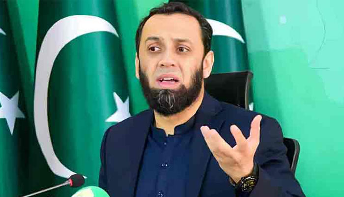 اب روز اڈیالا کے باہر تماشا نہیں لگےگا، آج سے عظمیٰ خان کی ملاقات بھی بند ہے، عطا تارڑ