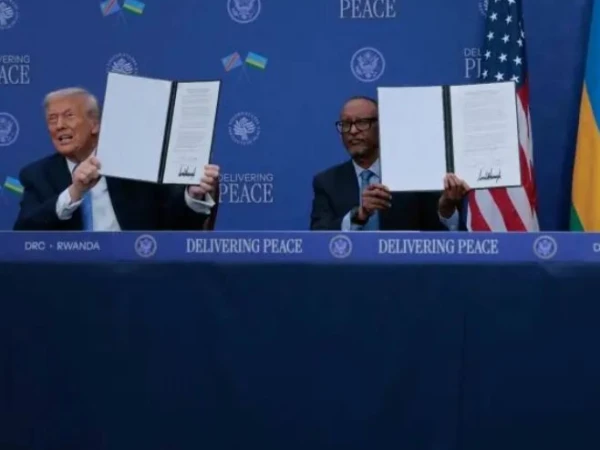 ٹرمپ کا نیا کارنامہ، جنگ لڑنے والے دو ممالک کے درمیان امن معاہدہ کرا دیا