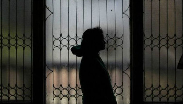 مظفرگڑھ میں زیادتی کا شکار طالبہ حاملہ، تعلیمی ادارے کے پرنسپل سمیت 4 افراد کیخلاف مقدمہ درج