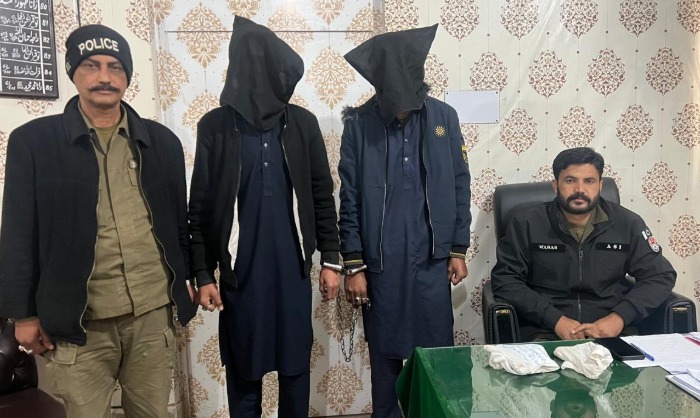 گجرات پولیس کی منشیات اور اسلحہ فروشوں کے خلاف بڑی کارروائی، 12 گرفتار