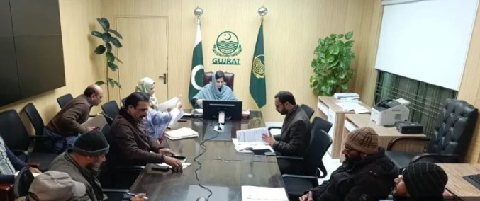 گجرات بھر میں پٹرول پمپوں پر ڈیجیٹل ادائیگی اور جدید سہولیات لازمی قرار