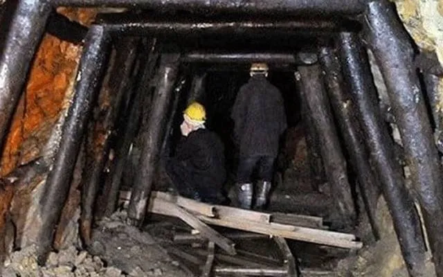 کالٹن کی کان بیٹھنے سے 200 سے زائد کان کن جاں بحق، درجنوں زخمی