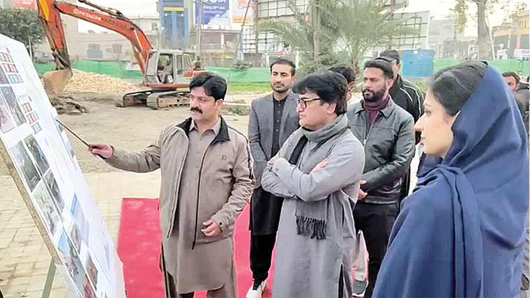 سیکرٹری ہاؤسنگ پنجاب نورالامین مینگل کا دورہ گجرات ،پنجاب ڈویلپمنٹ پروگرام کے تحت جاری ترقیاتی منصوبوں کا تفصیلی جائزہ