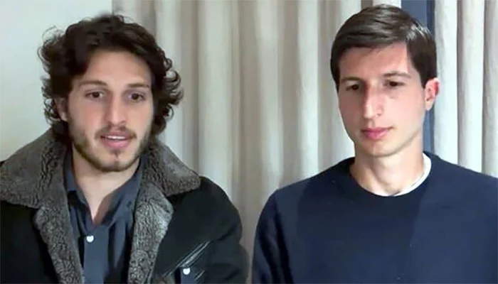 بانی پی ٹی آئی کی بیٹوں قاسم اور سلیمان سے ٹیلی فون پر بات کرادی گئی