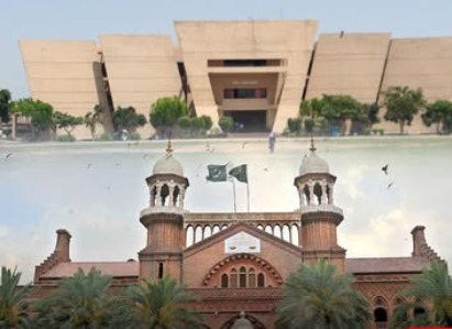 گجرات یونیورسٹی میں بھرتیاں تنازع کاشکار، اساتذہ عدالت پہنچ گئے