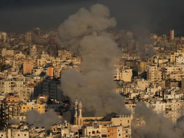 ریاض میں امریکی سفارتخانے پر ایرانی ڈرون حملہ، تہران اور تل ابیب میں شدید بمباری جاری