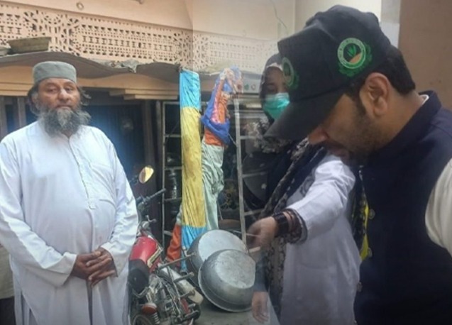 گجرات :پنجاب فوڈ اتھارٹی کی نگرانی میں ضلع بھر میں فوڈ سیفٹی کارروائیاں جاری