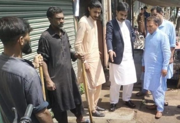 گجرات :سرائے عالمگیر میں صفائی مہم تیز کرنے کی ہدایت