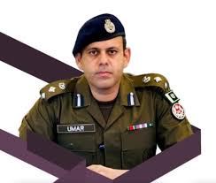 گجرات :محنت کش پر تشدد اور بھنویں کاٹنے کا واقعہ، DPO کانوٹس،ایک ملزم گرفتار