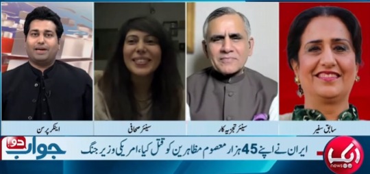 "جواب دو ود فرخ وڑائچ" کی ریکارڈنگ میں خاتون صحافی مونا خان کے گھر کی بجلی چلی گئی