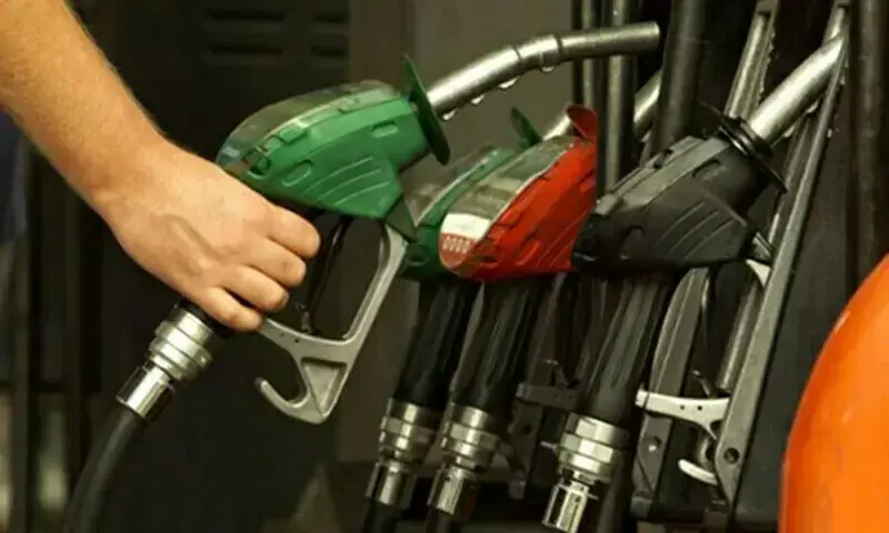 پیٹرول 14 روپے 92 پیسے، ہائی سپیڈ ڈیزل 15 روپے فی لیٹر مہنگا