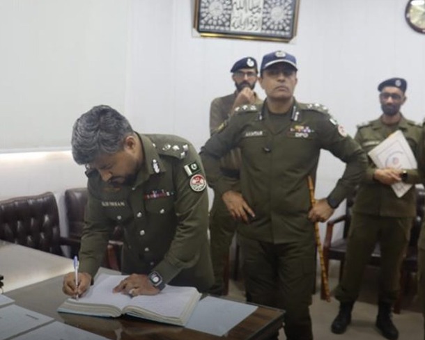 گجرات :آر پی او گوجرانوالہ کا تھانہ منگوال اور کنجاہ کا دورہ، سہولیات اور سکیورٹی انتظامات کا جائزہ