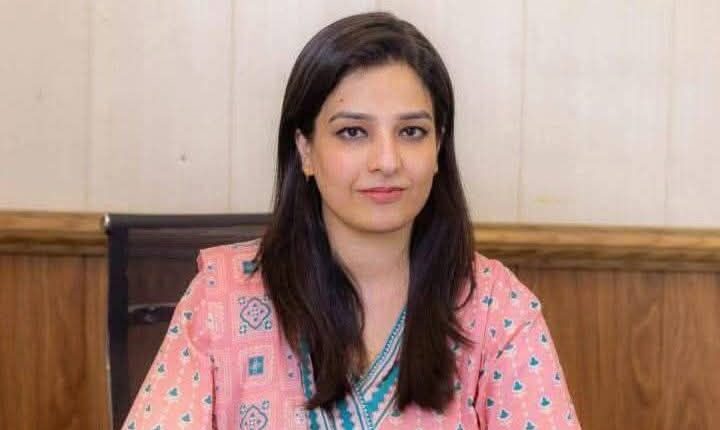 فنڈز میں گجرات سرفہرست، کارکردگی میں 24ویں نمبر پر، پنجاب حکومت کی درجہ بندی جاری