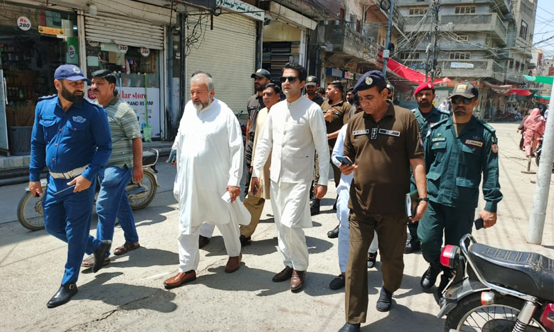 اسسٹنٹ کمشنر جہلم کا محرم الحرام انتظامات کے سلسلے میں امام بارگاہوں اور جلوس روٹس کا دورہ