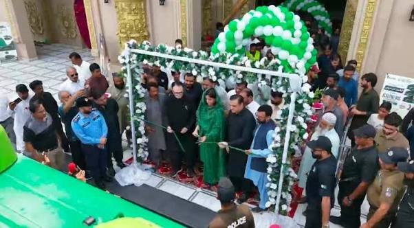 گجرات :وزیراعلیٰ مریم نواز نے ویڈیو لنک کے ذریعے گرین بس سروس کا افتتاح کر دیا