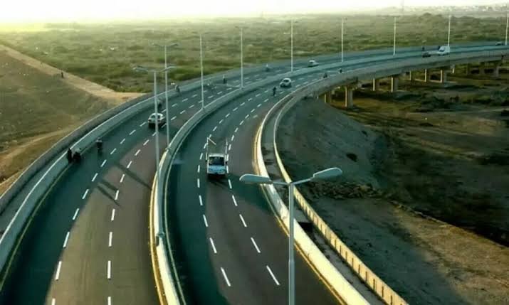 گجرات:سیالکوٹ ،کھاریاں تا راولپنڈی M-13 موٹروے منصوبے پر کام تیزی سے جاری